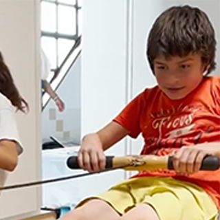 Imagem da Escola Inforcity visita ALADI para realizar atividades com os utentes