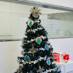 Galeria - Imagem 6 da Decorámos a loja da Indaqua Senhora da Hora com o tema de Natal