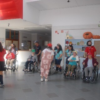 Imagem da Escuteiros de Matosinhos fazem servi�o de voluntariado na ALADI