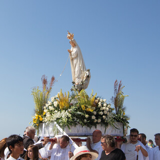 Imagem da Utentes divertem-se no regresso da festa em Honra a Nossa Senhora de F�tima