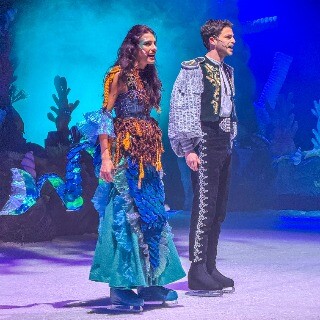 Imagem da Utentes assistem ao espet�culo 