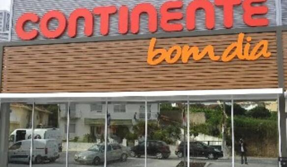 Continente de Le�a do Balio adapta loja para crian�as e adultos com autismo